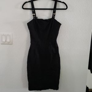 Switchblade buckle dress